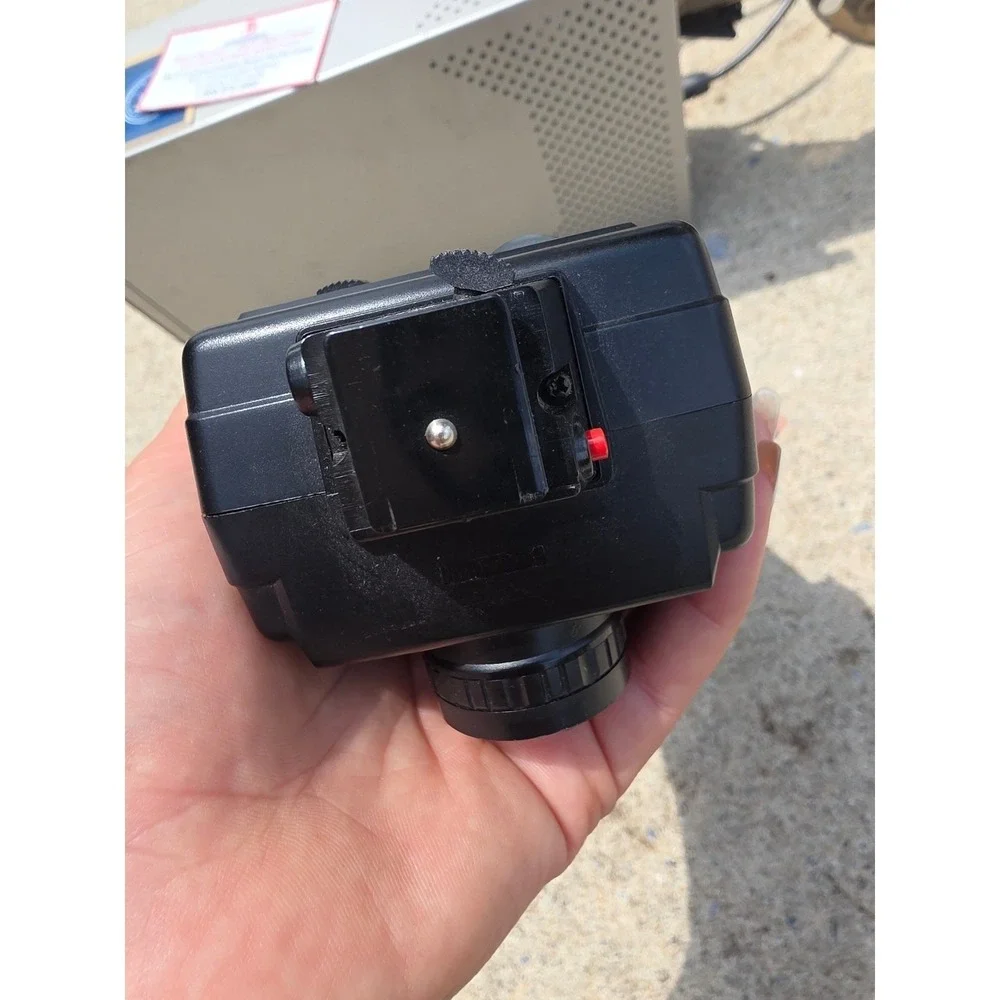 Vivitar 285HV Zoom Thyristor Professional Camera Flash Vari-Power Tilt Head